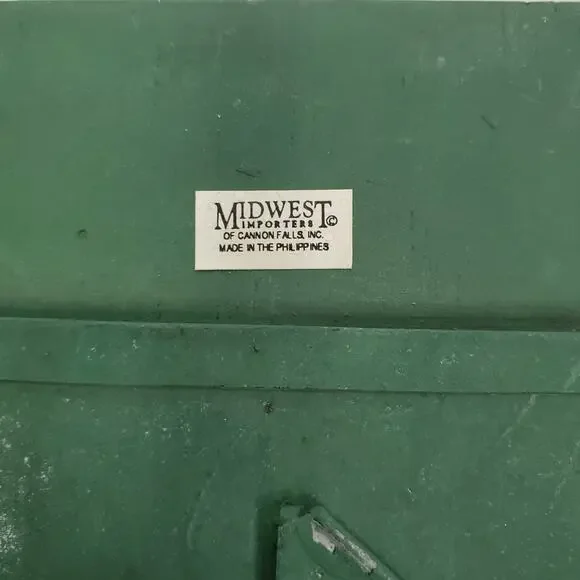 Green Wood Picture Frame With Metal Fish Accents 3" x 4.5" Photo Opening - Picture 5 of 9